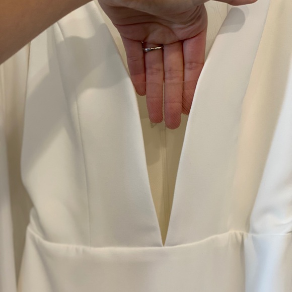 Sarah Seven Royal Wedding Dress Size 2 unaltered. - Picture 7 of 8